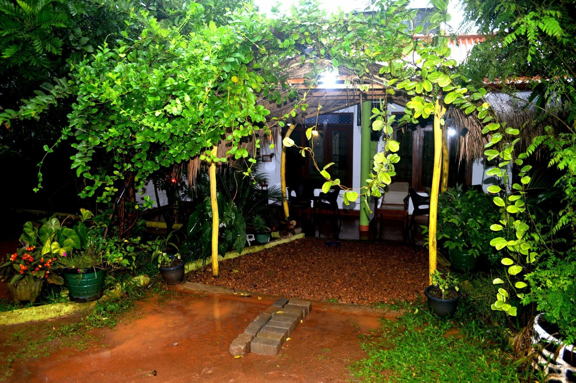 Freedom Cottage Tissamaharama Exterior photo